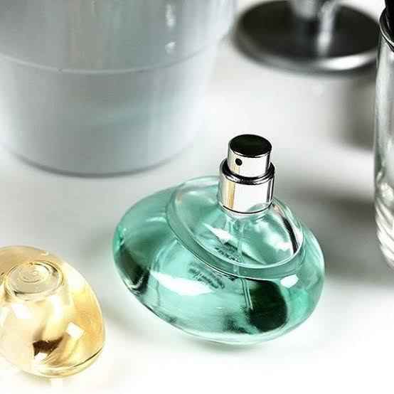 عطر زنانه آلوی