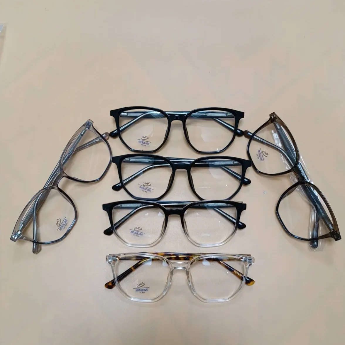 عینک بلوکات و بلولایت دسته سیم آیتم8467