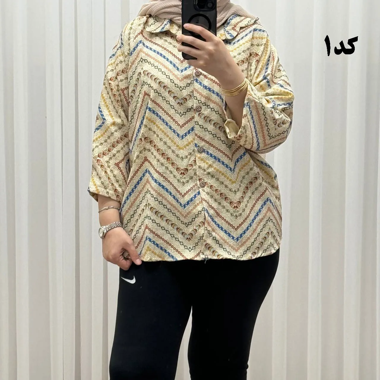 مانتو جلوباز بیسکوییتی کد 1218 فری سایز تا 50 قد 145 کمربنددار چهارفصل زنانه مناسب باردار