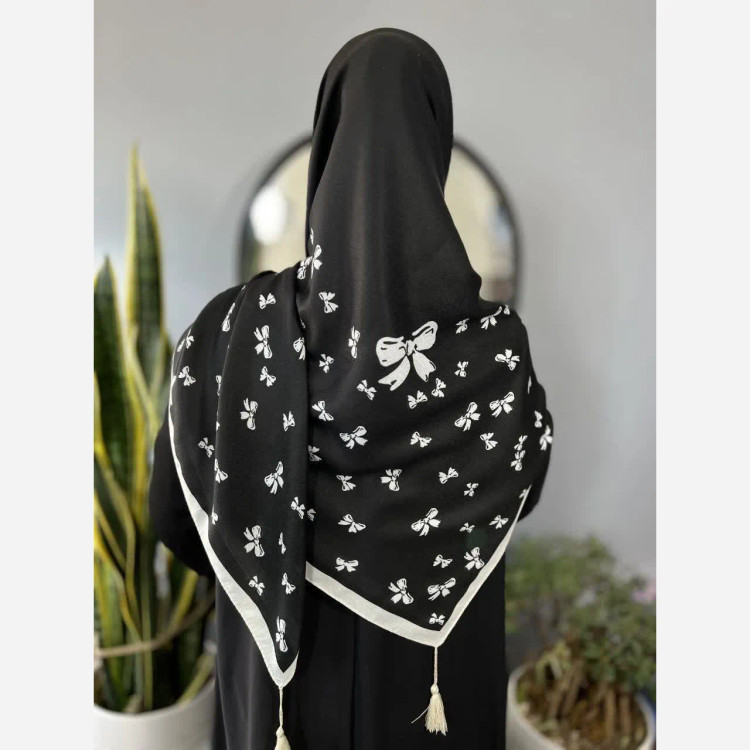 روسری سوپر نخ قواره 140 طرح دابل پاپیون برند میس رز