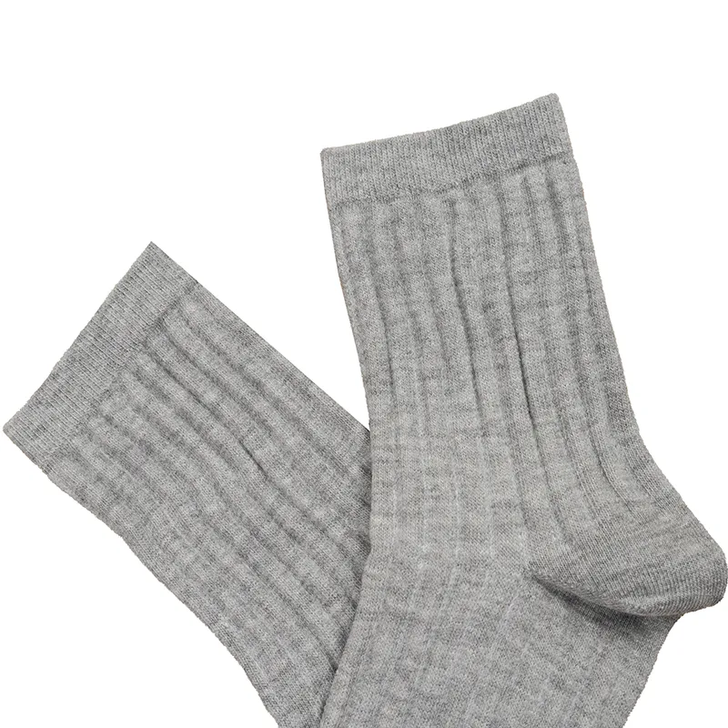 جوراب زنانه ساقدار طرح کبریتی پنبه ای فری سایز مناسب سایز 36 تا 41