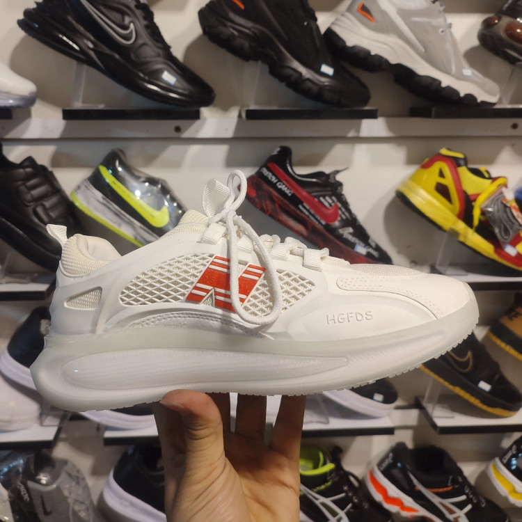 کفش اسپرت مردانه نیوبالانس سفید مشکی زیره کپسولی نرم و راحت