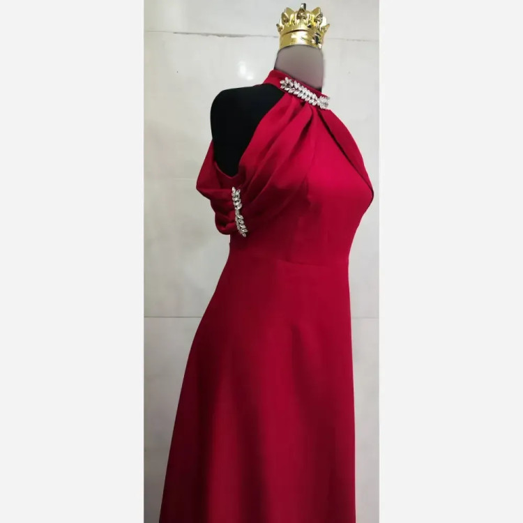 عبا مجلسی زنانه جنس مازاراتی اعلا سنگدوزی شده قد 160 سایز بزرگ