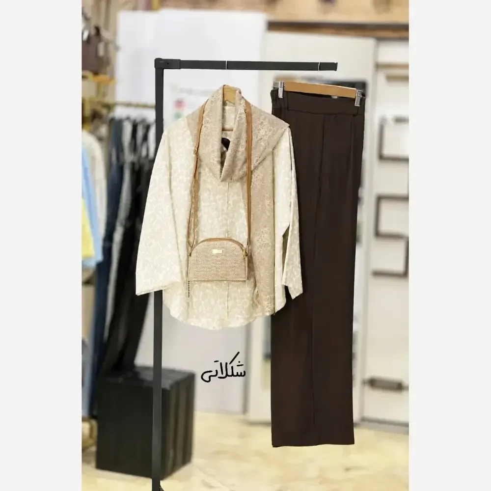ست شومیز بوگاتی و شلوار مازراتی سرمه سایز یک و دو رنگ بندی متنوع
