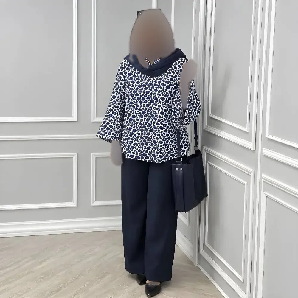 ست شومیز بوگاتی و شلوار مازراتی سرمه سایز یک و دو رنگ بندی متنوع