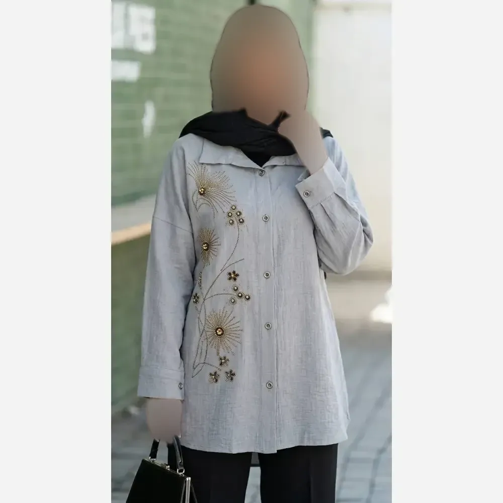 شومیز نگین دار پشت دکمه جنس صوفیا درجه یک فری سایز
