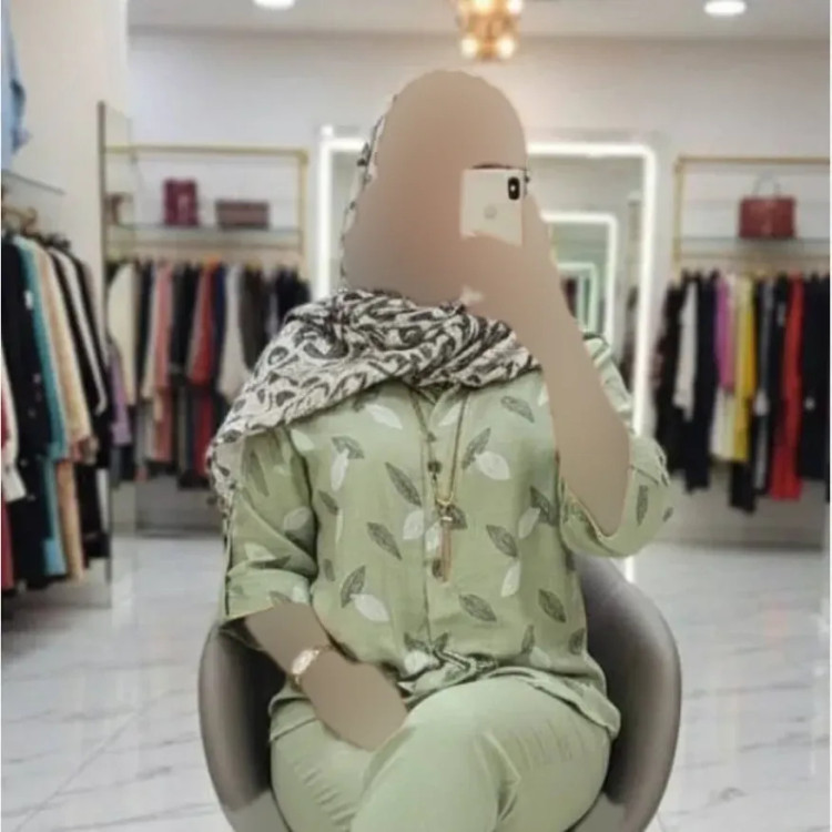 شومیز گره ای برگی جنس شانتون فری سایز رنگ کرم نسکافه ای سبزسدری