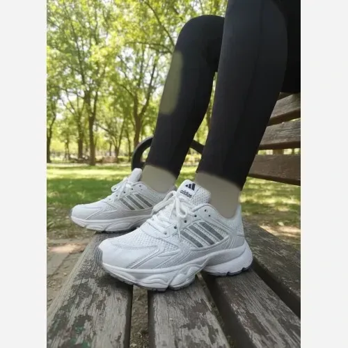 کتونی سه خط لژدار اسپرت سفید طوسی سایز 37 تا 40