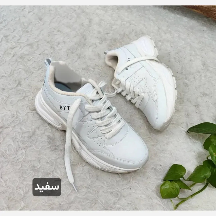 کتونی لژدار طبی چرم زنانه مدل بایتجی