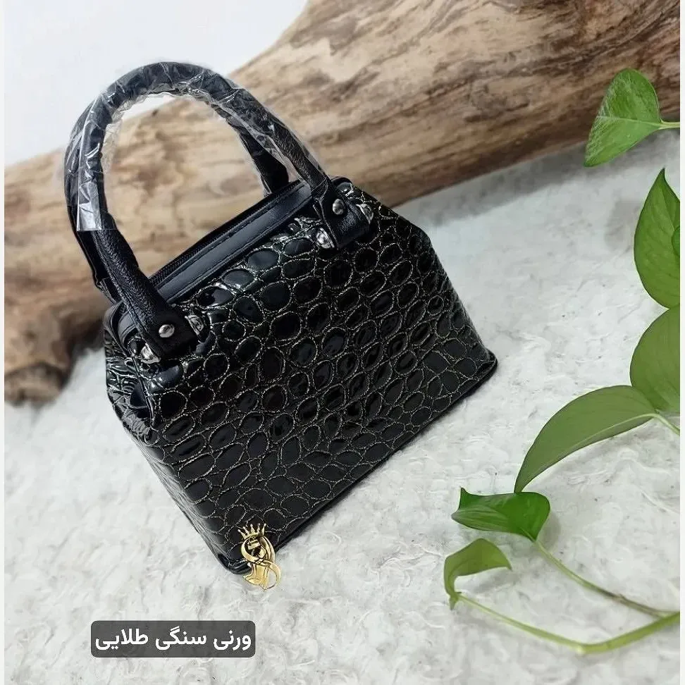 کیف مجلسی مدل صدف چرم صنعتی ابعاد 22 در 18 رنگ بندی متنوع