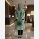 مانتو گلدوزی شده مدل نیاز پارچه شانتون اسلپ قد 105 سانت