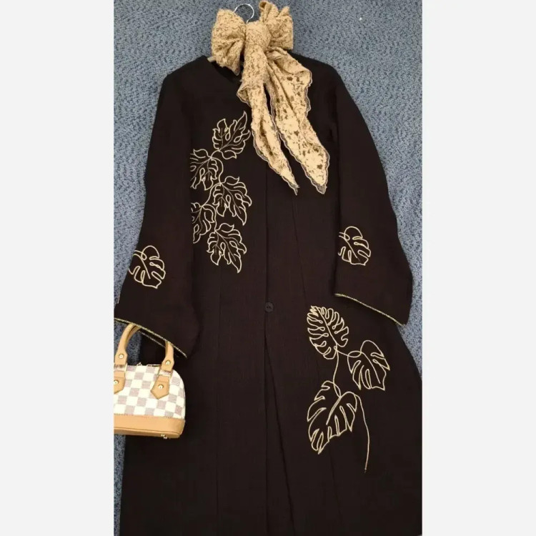 مانتو گلدوزی شده مدل نیاز پارچه شانتون اسلپ قد 105 سانت