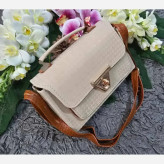 کیف شادگان چرم نانسی سایز 10 در 20 رنگ مشکی سفید کرم
