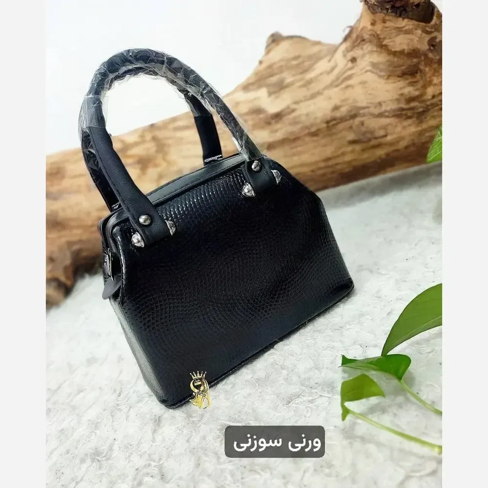 کیف مجلسی مدل صدف چرم صنعتی ابعاد 22 در 18