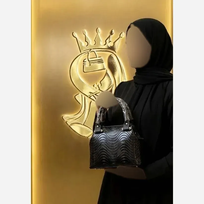 کیف مجلسی مدل صدف چرم صنعتی ابعاد 22 در 18