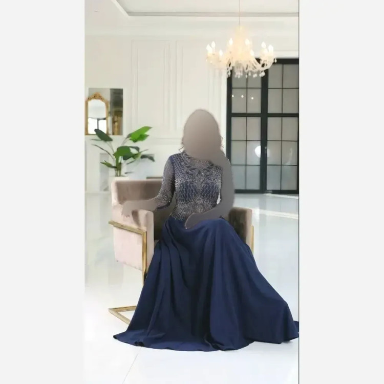 ماکسی مجلسی زنانه سایز بزرگ کاپدار حریر نگیندکاری شده لعیا