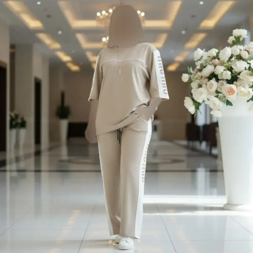 ست تیشرت شلوار گلکسی پنبه درجه یک زنانه فری سایز رنگبندی مشکی سرمه ای یاسی