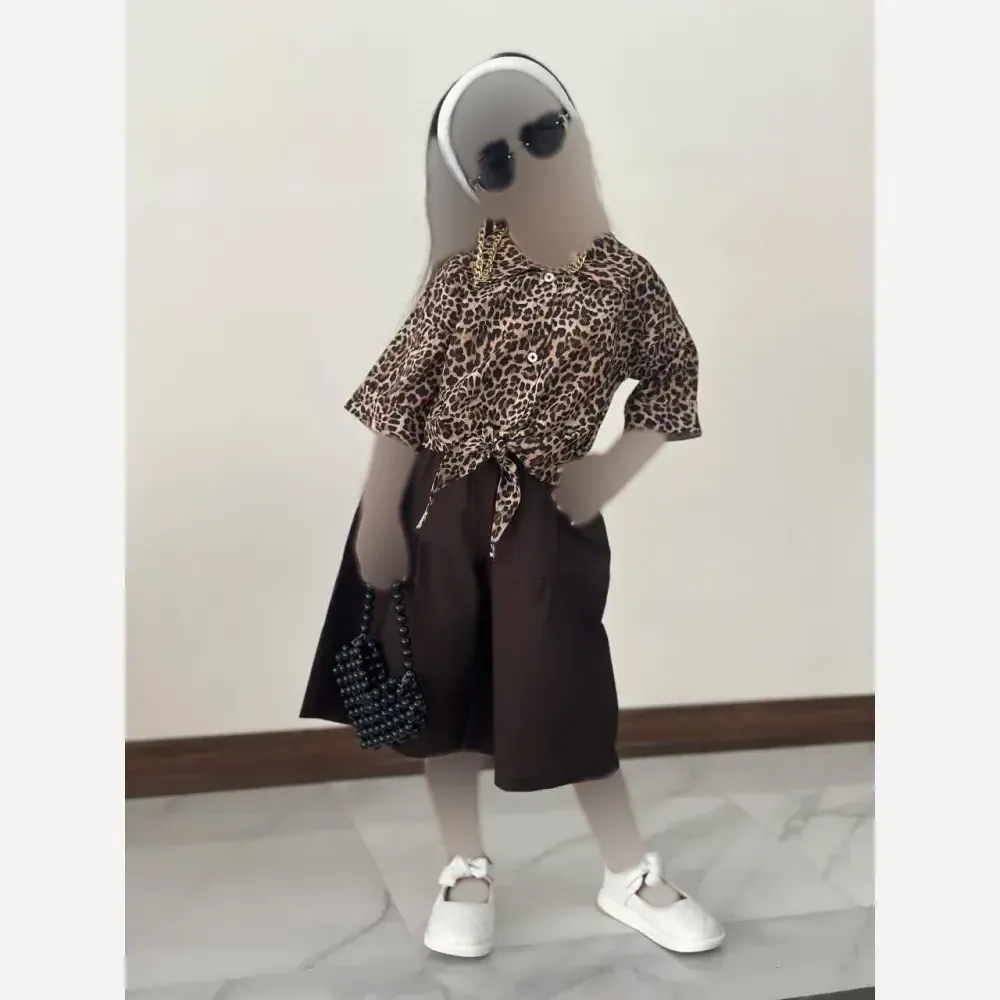ست شومیز بوگاتی و شلوارک لنین مدل فرنوش