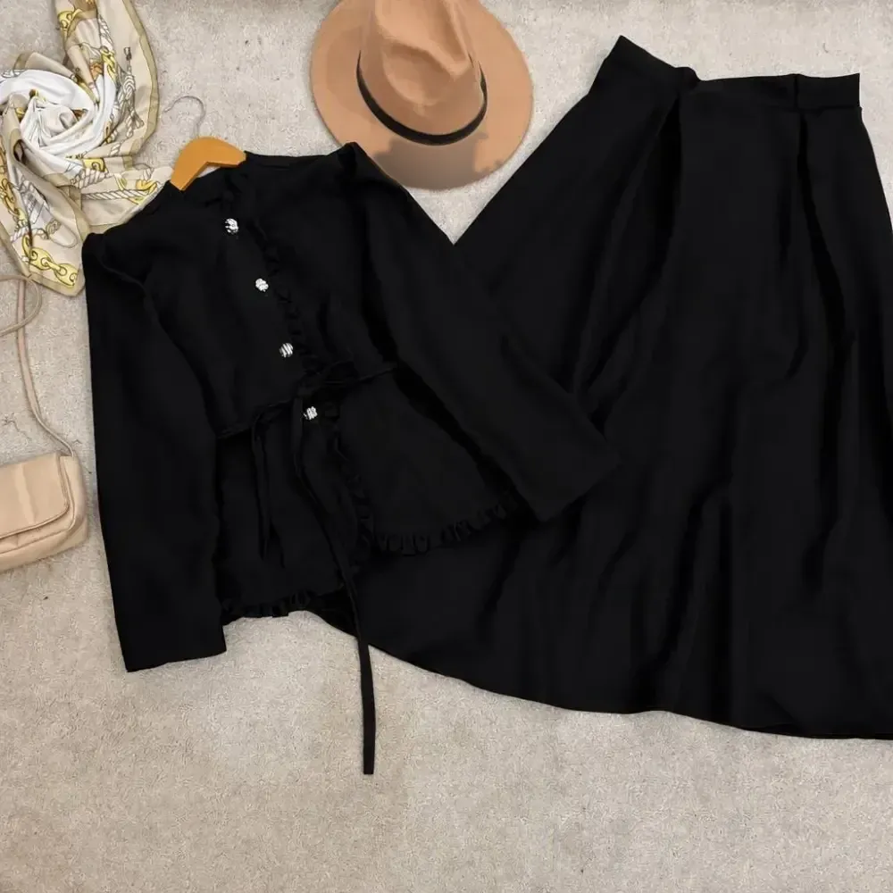 ست کت و دامن مازراتی زنانه مدل عروسک فری سایز تا 48