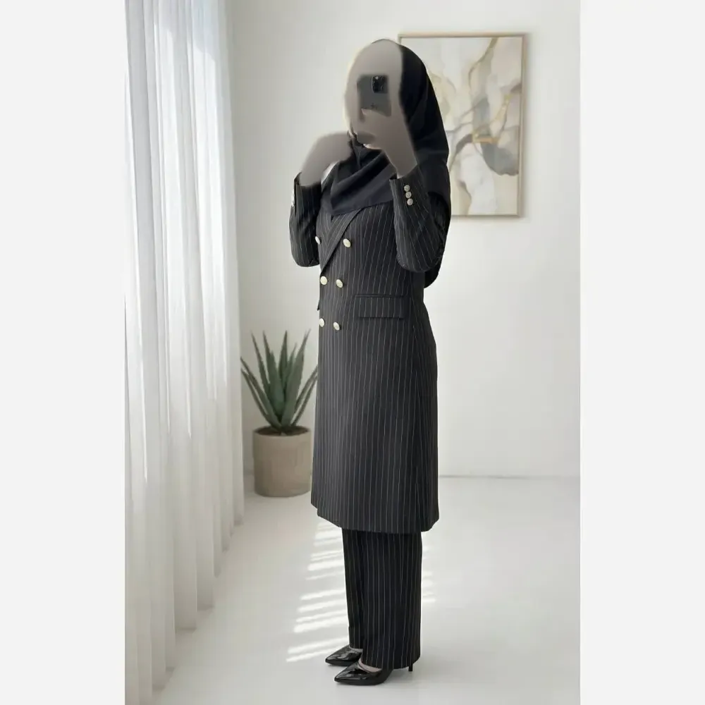 ست اداری ومجلسی زنانه مدل سارا پارچه مازراتی کجراه درجه یک