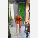 ست مانتو و شلوار زنانه جنس سوپرمازراتی درجه یک فری سایز 38 تا 46 دوخت مزونی