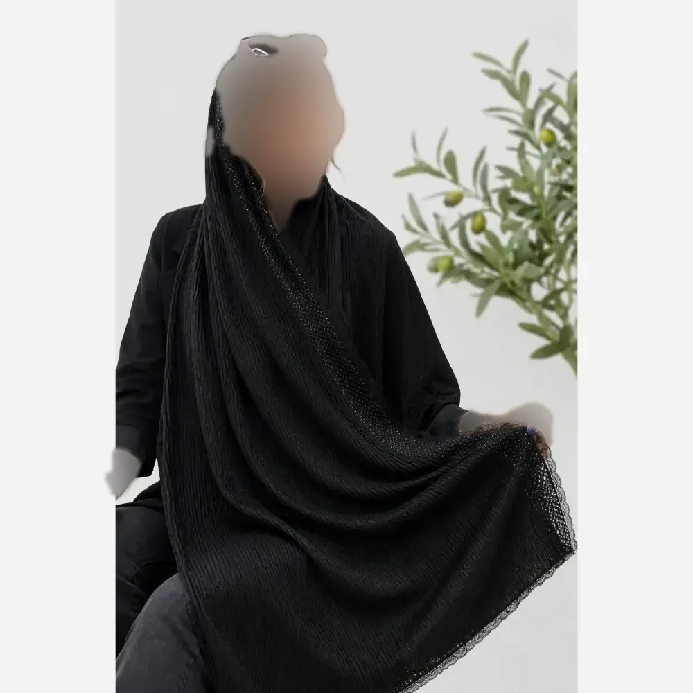 شال مجلسی مشکی برشکا لب دانتل و نگین کوبی طرح مزونی ابعاد 180 در 70