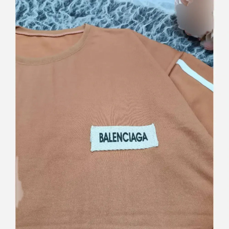 ست تیشرت شلوار تابستونی طرح BALENCIAGA جنس گلکسی فری سایز