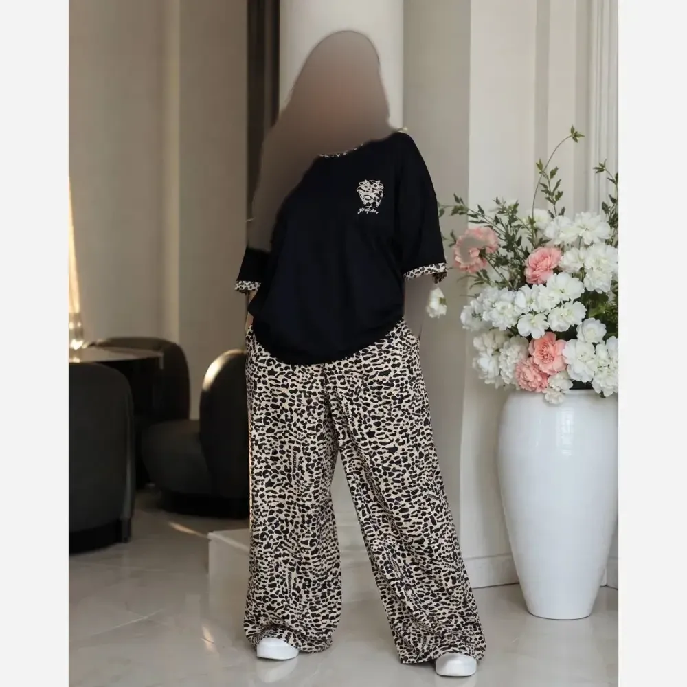 ست تیشرت شلوار پلنگی گلکسی پنبه درجه یک زنانه فری سایز مشکی قهوهای کرم