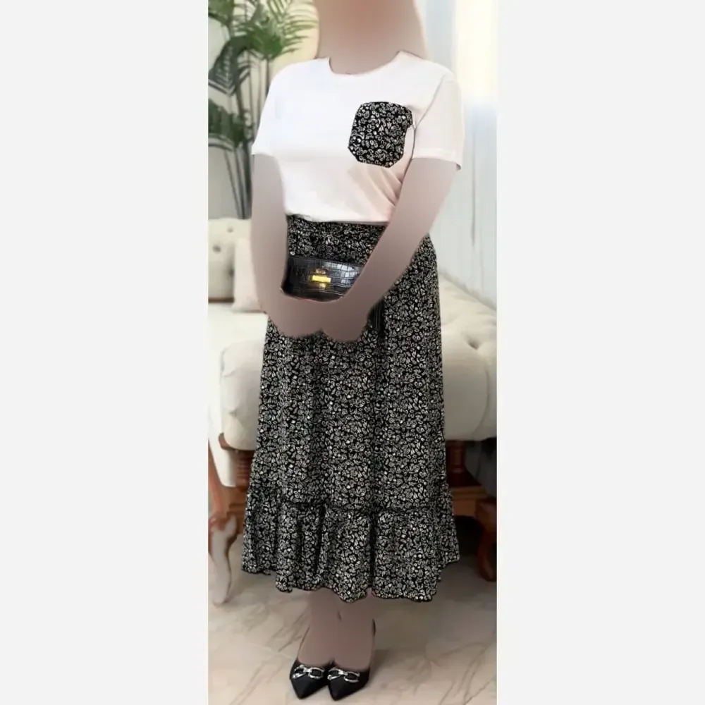 ست لباس زنانه تیشرت پنبه درجه یک و دامن تمام نخ فری سایز