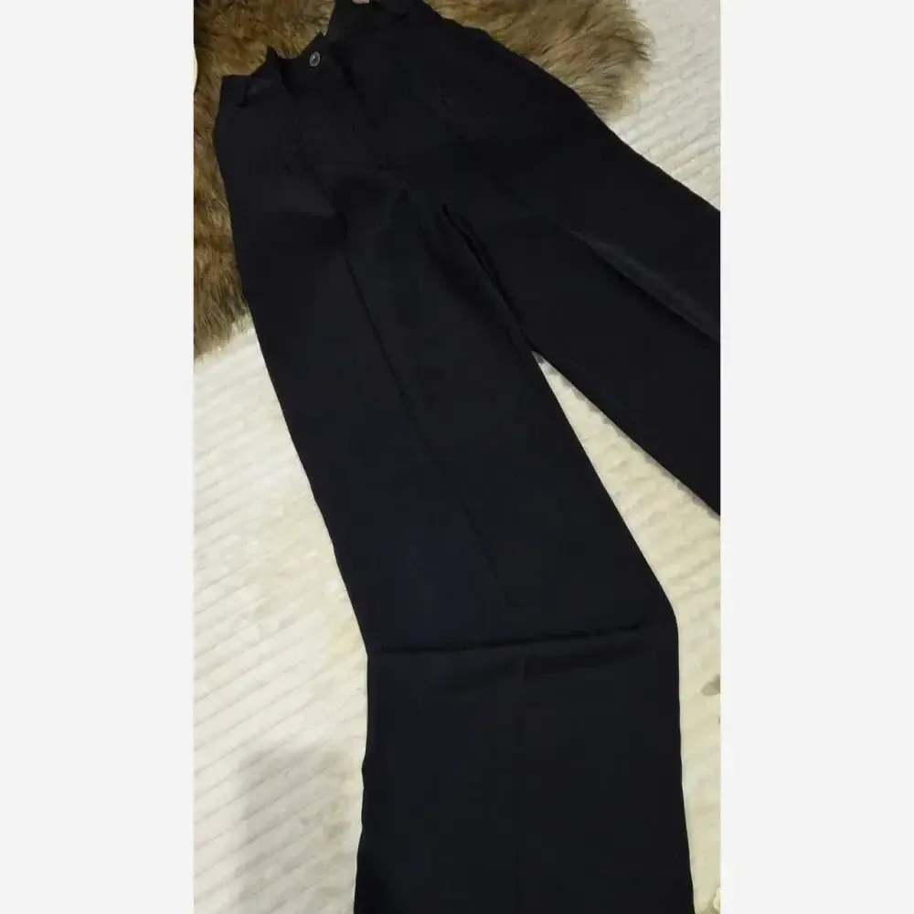 شلوار بگ زنانه جنس کرپ مورگان درجه یک سایز L تا 3XL رنگ بندی متنوع
