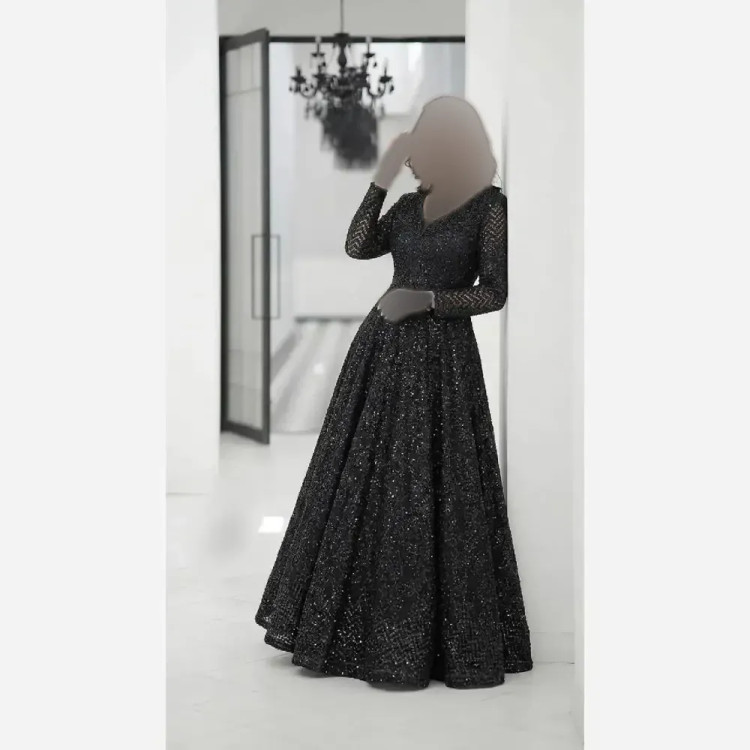 پیراهن مجلسی زنانه گیپور دانتل سنگدوزی شده مشکی سایزبندی بزرگ