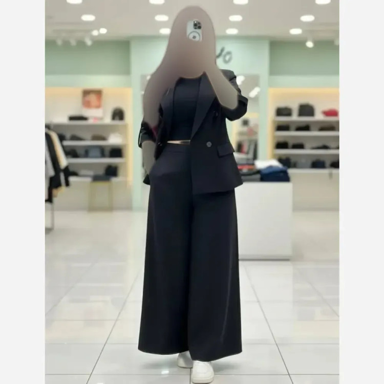 ست کت و شلوار زنانه جنس سوپر مازراتی رنگ مشکی و دودی سایز فری 38 تا 46
