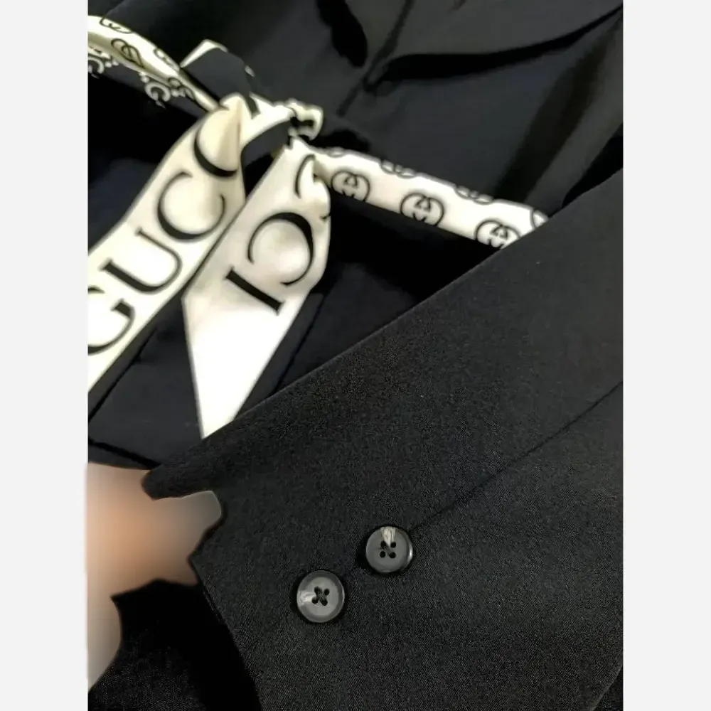 کت زنانه دیور بزایاق وارداتی رنگی سایز L و XL