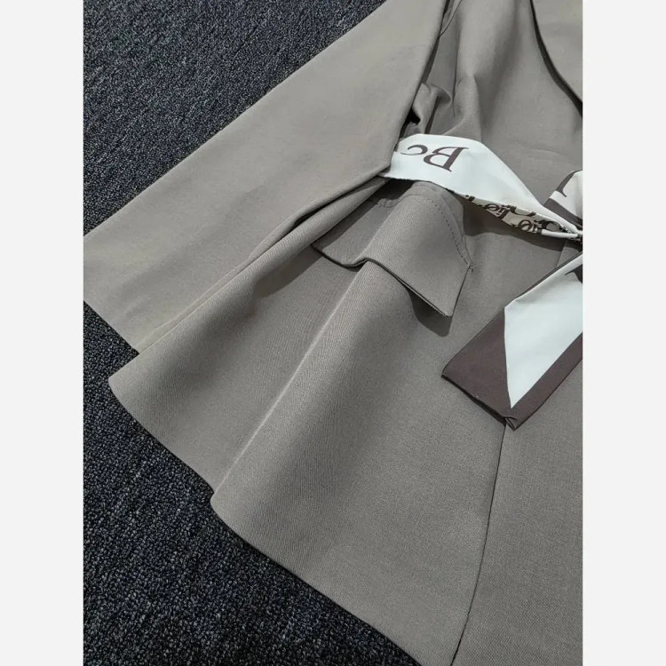 کت زنانه دیور بزایاق وارداتی رنگی سایز L و XL