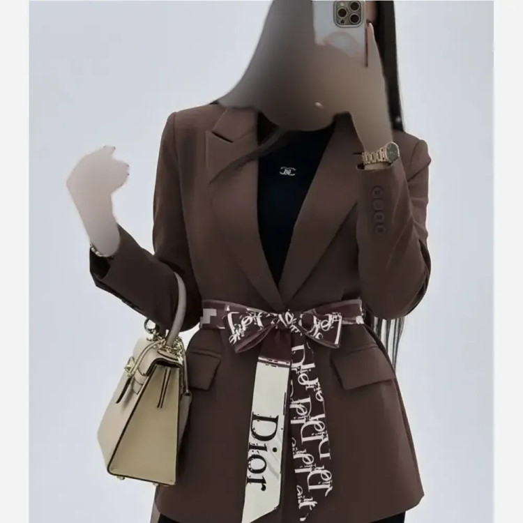 کت زنانه دیور بزایاق وارداتی رنگی سایز L و XL