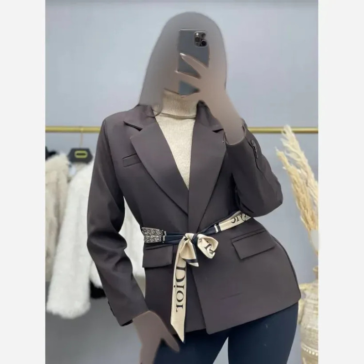 کت زنانه دیور بزایاق وارداتی رنگی سایز L و XL