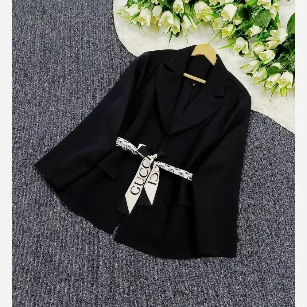 کت زنانه دیور بزایاق وارداتی رنگی سایز L و XL