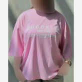 تیشرت باکسی سوپر پنبه طرح BROOKLYN رنگ کرم و سبز فری سایز