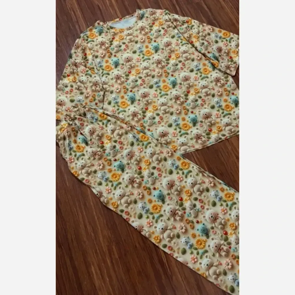 ست تیشرت شلوار راحتی سه بعدی پنبه گیاهی درجه یک نرم و لطیف بدون آبرفت زنانه