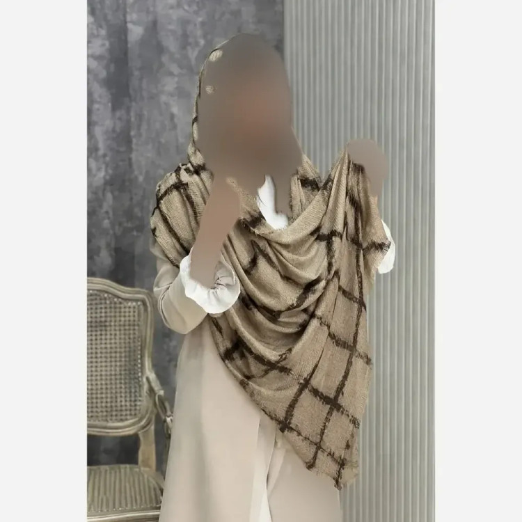 شال زنانه جنس برشکا ابعاد 70 در 180 فریزایز