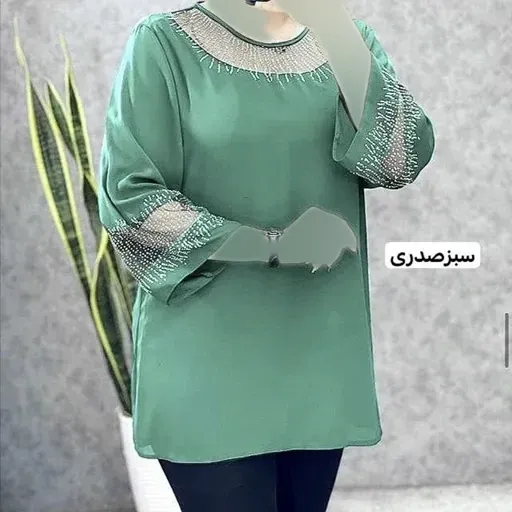 بلوز زنانه مجلسی قواره دار سایز بزرگ کرپ الیزه و حریر نگین کاری شده