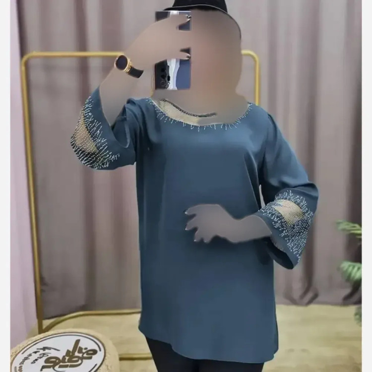 بلوز زنانه مجلسی قواره دار سایز بزرگ کرپ الیزه و حریر نگین کاری شده