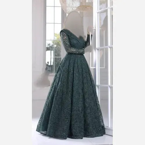 پیراهن مجلسی زنانه گیپور دانتل سنگدوزی مشکی کاپدار سایز بزرگ