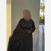 پیراهن پینترسی قلبی کرپ فلورا فری سایز زنانه قد 130 دورسینه 112 کمربنددار مشکی
