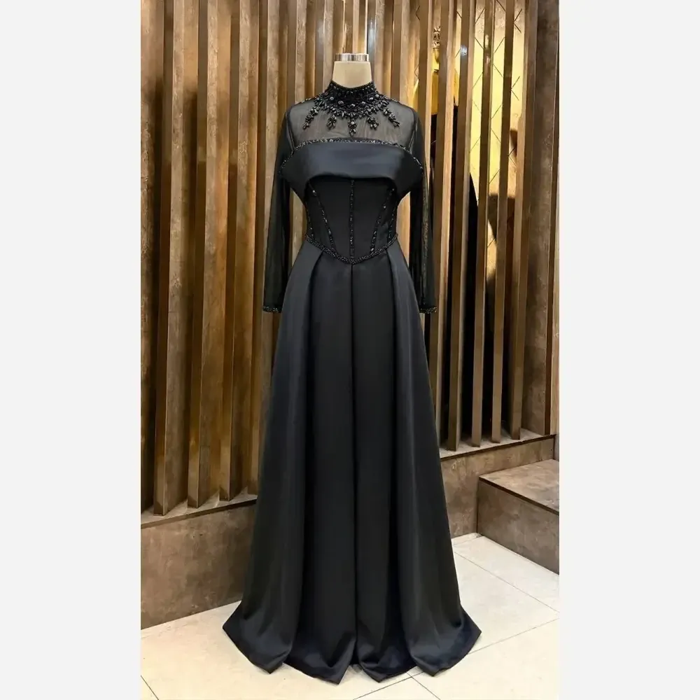 لباس مجلسی زنانه ساتن آمریکایی سنگ دوزی شده و تور مژگان مشکی سایز بزرگ