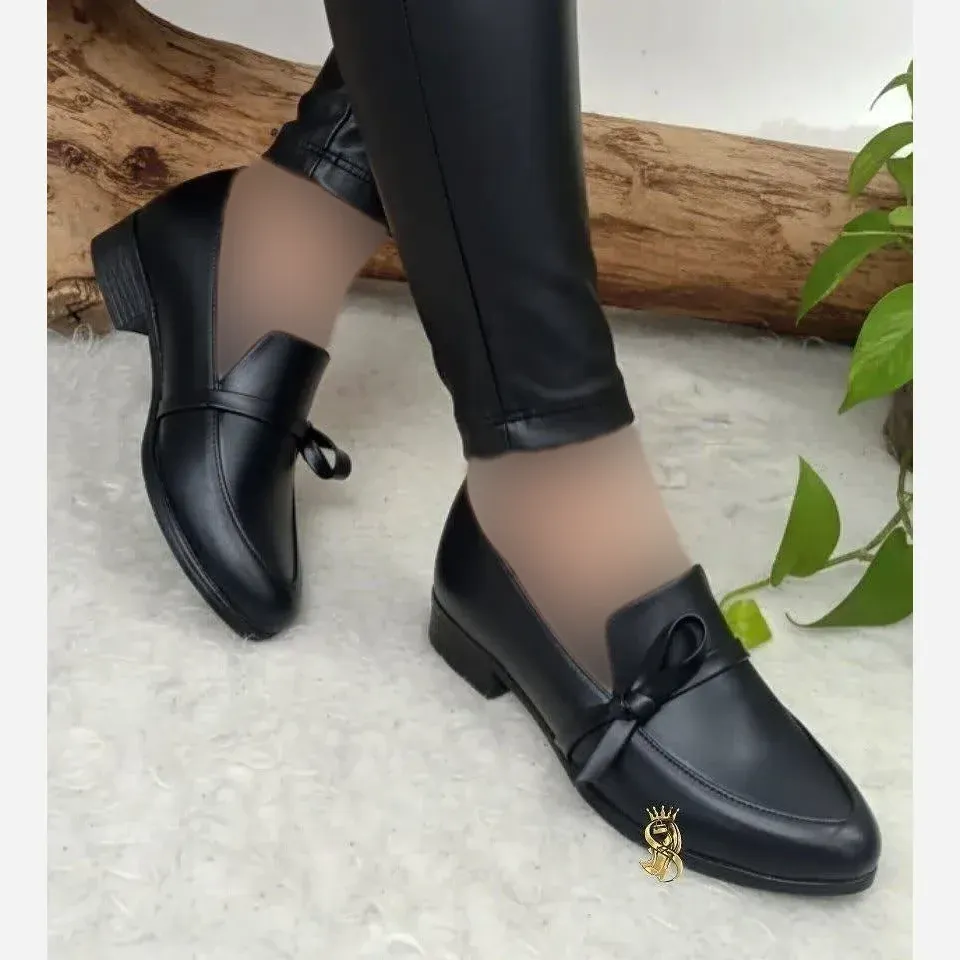کفش کالج طبی زنانه چرم مشکی مدل گره ای
