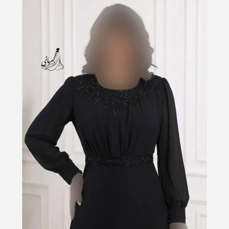 پیراهن مجلسی زنانه کرپ حریر مشکی منجوق دوزی شده سایز بزرگ