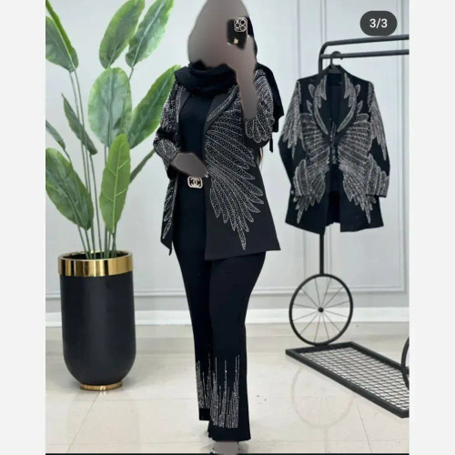 ست کت و شلوار مجلسی زنانه پارچه مازراتی طرح طاووس