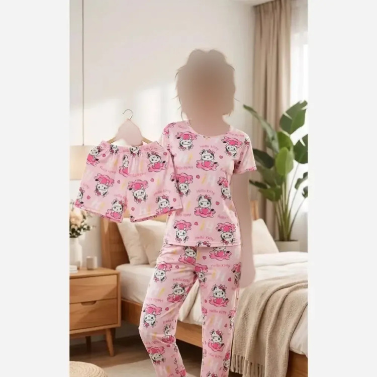 ست سه تیکه کیتی جنس گیاهی لطیف گرم بالا رنگ صورتی سایز فری 38 تا 48