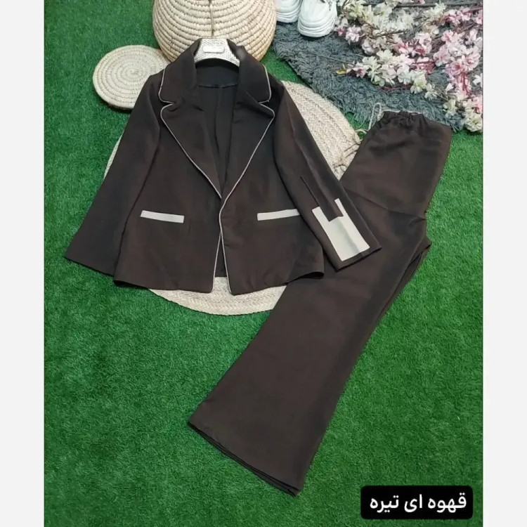 ست کت و شلوار زنانه مزونی نیلوفر جنس هرمس درجه یک رنگ مشکی کرم قهوه ای نسکافه ای سایز 38 تا 46